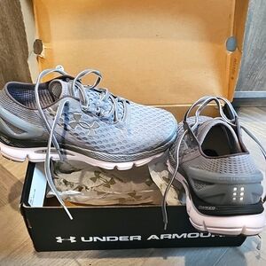 Under Armour Speedform Gemini 2 women's gray athletic sneakers size 10